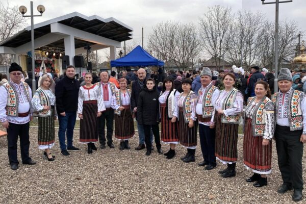 Hramul Gării Fălești: O Sărbătoare cu Cadouri și Atmosferă de Neuitat